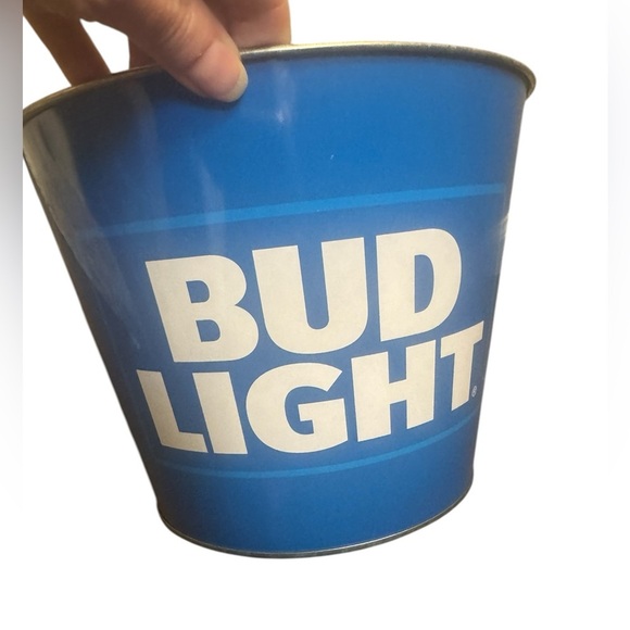 VINTAGE BUD LIGHT Galvanized Ice Bucket Pail Bar Ware Beer Cooler Blue NWOT - Picture 3 of 9